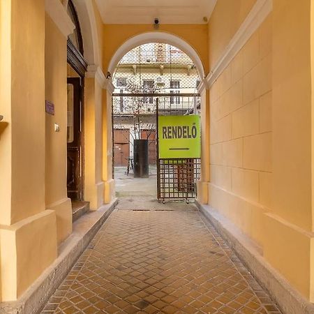 Dizsu'S Place Budapest Exterior foto